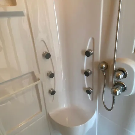 Проживание в семье Pour 2 A 3 Personnes *